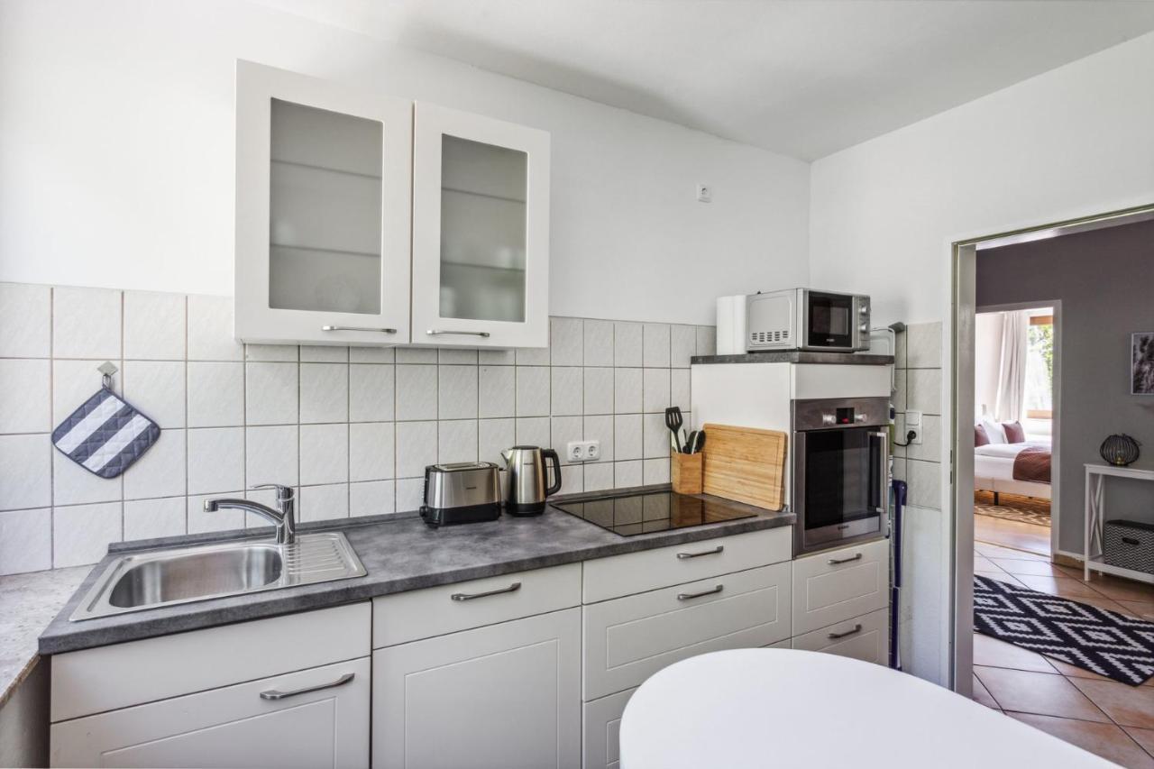 Charysma - Weserufer, Stylish, Schlafzimmer Mit Smart-tv, 2 Parkplaetze Hamelin
