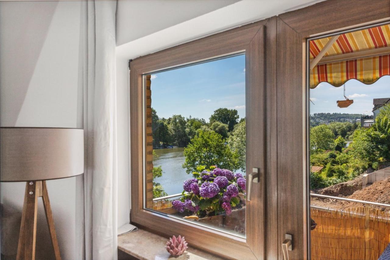 Charysma - Weserufer, Stylish, Schlafzimmer Mit Smart-tv, 2 Parkplaetze * Hamelin